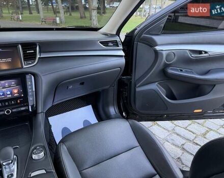 Черный Инфинити QX50, объемом двигателя 2 л и пробегом 84 тыс. км за 23999 $, фото 138 на Automoto.ua