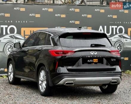 Черный Инфинити QX50, объемом двигателя 2 л и пробегом 34 тыс. км за 24500 $, фото 4 на Automoto.ua