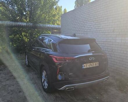 Черный Инфинити QX50, объемом двигателя 2 л и пробегом 56 тыс. км за 24300 $, фото 2 на Automoto.ua
