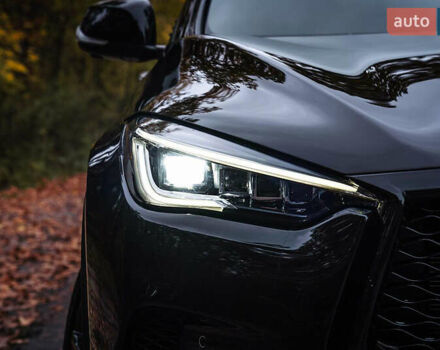 Черный Инфинити QX50, объемом двигателя 2 л и пробегом 64 тыс. км за 24500 $, фото 15 на Automoto.ua