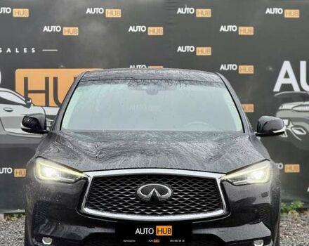 Черный Инфинити QX50, объемом двигателя 2 л и пробегом 34 тыс. км за 24500 $, фото 2 на Automoto.ua
