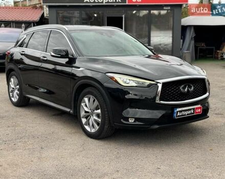 Черный Инфинити QX50, объемом двигателя 2 л и пробегом 87 тыс. км за 23290 $, фото 2 на Automoto.ua