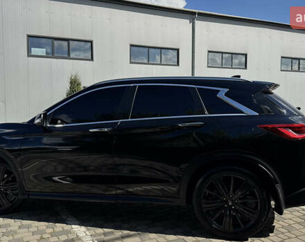 Чорний Інфініті QX50, об'ємом двигуна 2 л та пробігом 54 тис. км за 25888 $, фото 39 на Automoto.ua