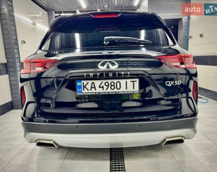 Черный Инфинити QX50, объемом двигателя 2 л и пробегом 40 тыс. км за 27500 $, фото 8 на Automoto.ua