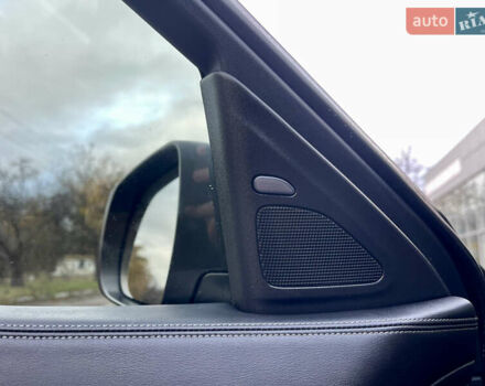 Чорний Інфініті QX50, об'ємом двигуна 1.99 л та пробігом 98 тис. км за 21900 $, фото 13 на Automoto.ua
