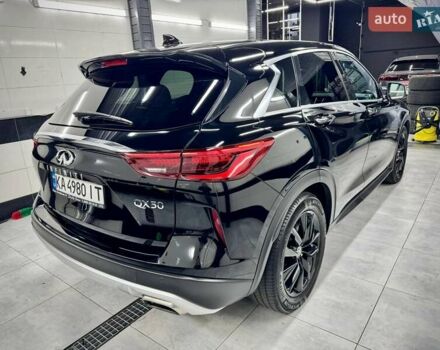 Черный Инфинити QX50, объемом двигателя 2 л и пробегом 40 тыс. км за 27500 $, фото 12 на Automoto.ua