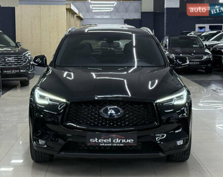 Черный Инфинити QX50, объемом двигателя 2 л и пробегом 83 тыс. км за 21999 $, фото 4 на Automoto.ua