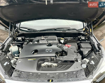 Чорний Інфініті QX50, об'ємом двигуна 1.99 л та пробігом 98 тис. км за 21900 $, фото 43 на Automoto.ua