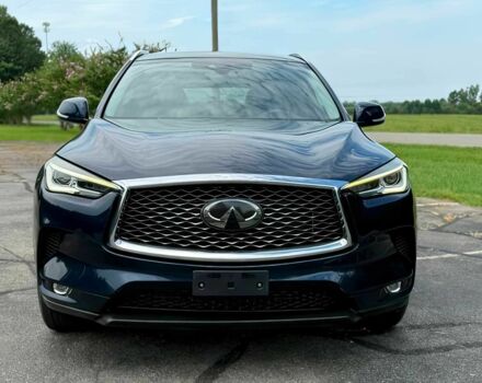 Черный Инфинити QX50, объемом двигателя 2 л и пробегом 48 тыс. км за 8300 $, фото 1 на Automoto.ua