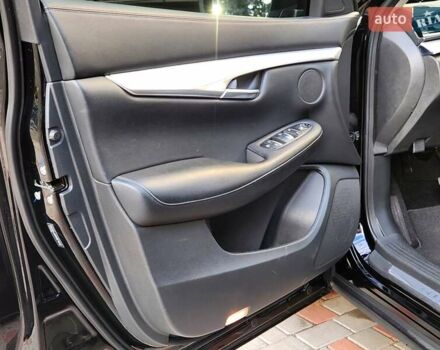 Черный Инфинити QX50, объемом двигателя 2 л и пробегом 49 тыс. км за 21777 $, фото 13 на Automoto.ua