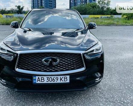 Чорний Інфініті QX50, об'ємом двигуна 2 л та пробігом 14 тис. км за 28499 $, фото 5 на Automoto.ua