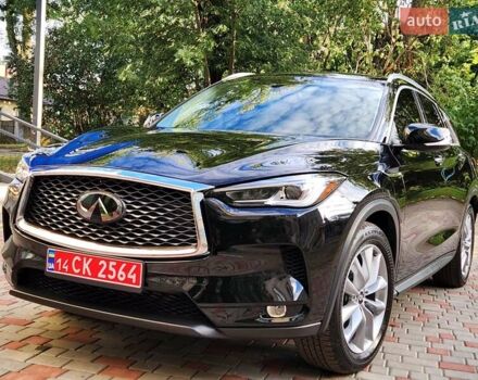 Черный Инфинити QX50, объемом двигателя 2 л и пробегом 49 тыс. км за 21777 $, фото 3 на Automoto.ua