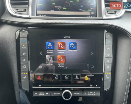 Чорний Інфініті QX50, об'ємом двигуна 1.99 л та пробігом 98 тис. км за 21900 $, фото 22 на Automoto.ua