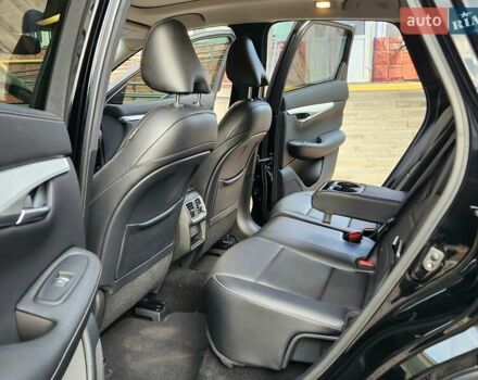 Черный Инфинити QX50, объемом двигателя 2 л и пробегом 49 тыс. км за 21777 $, фото 26 на Automoto.ua