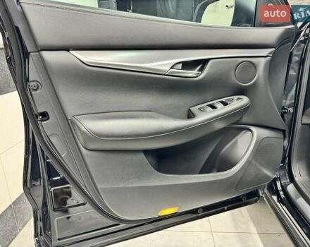 Черный Инфинити QX50, объемом двигателя 2 л и пробегом 40 тыс. км за 27500 $, фото 20 на Automoto.ua