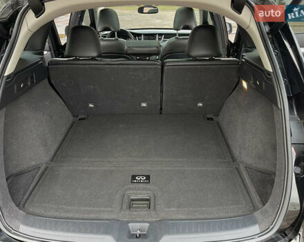 Чорний Інфініті QX50, об'ємом двигуна 1.99 л та пробігом 98 тис. км за 21900 $, фото 39 на Automoto.ua