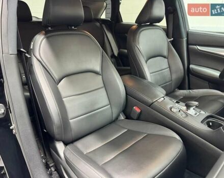 Черный Инфинити QX50, объемом двигателя 2 л и пробегом 40 тыс. км за 27500 $, фото 16 на Automoto.ua