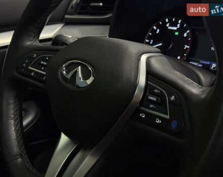 Черный Инфинити QX50, объемом двигателя 2 л и пробегом 83 тыс. км за 21999 $, фото 33 на Automoto.ua