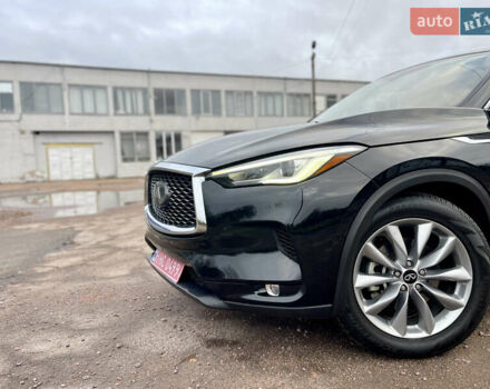 Чорний Інфініті QX50, об'ємом двигуна 1.99 л та пробігом 98 тис. км за 21900 $, фото 10 на Automoto.ua