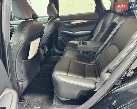 Черный Инфинити QX50, объемом двигателя 2 л и пробегом 40 тыс. км за 27500 $, фото 18 на Automoto.ua