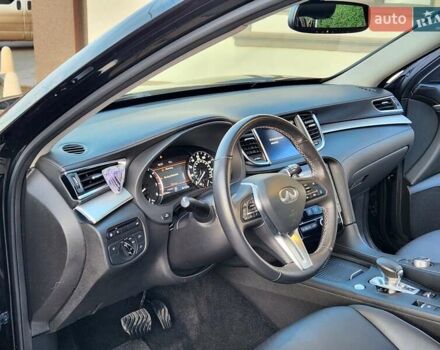 Чорний Інфініті QX50, об'ємом двигуна 2 л та пробігом 49 тис. км за 21800 $, фото 21 на Automoto.ua