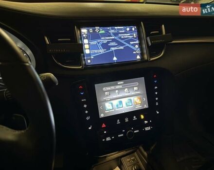 Черный Инфинити QX50, объемом двигателя 1.99 л и пробегом 61 тыс. км за 29900 $, фото 14 на Automoto.ua