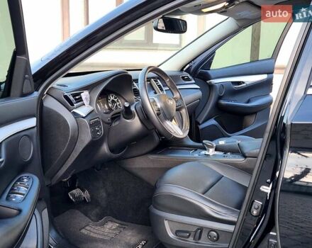 Чорний Інфініті QX50, об'ємом двигуна 2 л та пробігом 49 тис. км за 21800 $, фото 22 на Automoto.ua