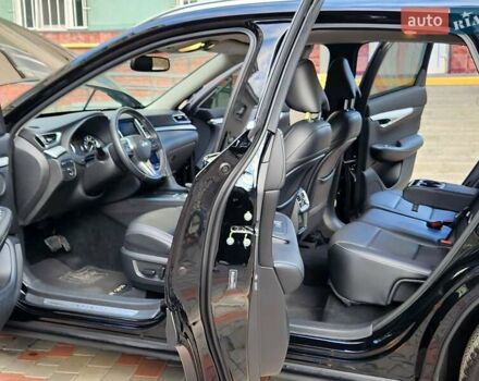 Черный Инфинити QX50, объемом двигателя 2 л и пробегом 49 тыс. км за 21777 $, фото 35 на Automoto.ua