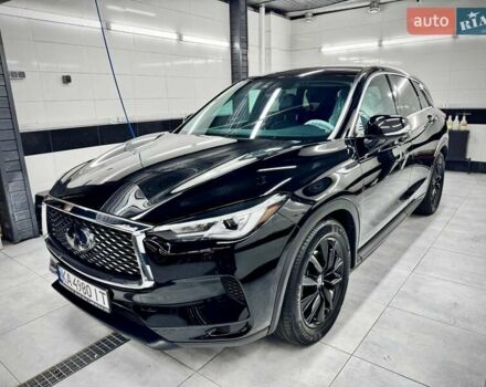 Черный Инфинити QX50, объемом двигателя 2 л и пробегом 40 тыс. км за 27500 $, фото 1 на Automoto.ua