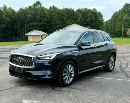 Черный Инфинити QX50, объемом двигателя 2 л и пробегом 48 тыс. км за 8300 $, фото 2 на Automoto.ua