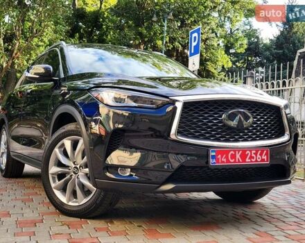 Черный Инфинити QX50, объемом двигателя 2 л и пробегом 49 тыс. км за 21777 $, фото 9 на Automoto.ua