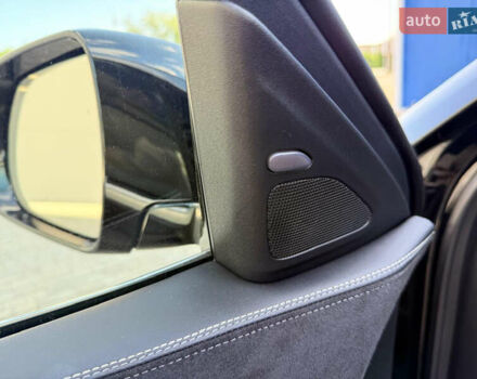 Чорний Інфініті QX50, об'ємом двигуна 2 л та пробігом 63 тис. км за 24600 $, фото 33 на Automoto.ua