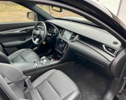 Черный Инфинити QX50, объемом двигателя 2 л и пробегом 89 тыс. км за 21999 $, фото 9 на Automoto.ua