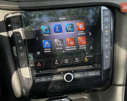 Чорний Інфініті QX50, об'ємом двигуна 2 л та пробігом 84 тис. км за 28500 $, фото 12 на Automoto.ua