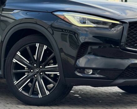 Черный Инфинити QX50, объемом двигателя 2 л и пробегом 30 тыс. км за 25800 $, фото 5 на Automoto.ua