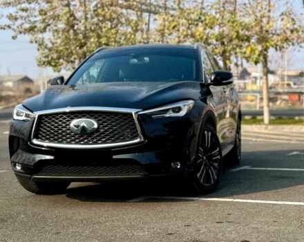 Черный Инфинити QX50, объемом двигателя 2 л и пробегом 89 тыс. км за 21999 $, фото 1 на Automoto.ua