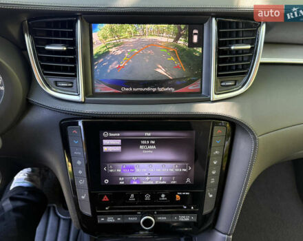 Черный Инфинити QX50, объемом двигателя 1.99 л и пробегом 48 тыс. км за 20900 $, фото 23 на Automoto.ua