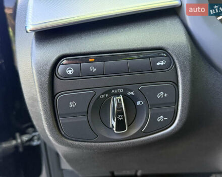 Черный Инфинити QX50, объемом двигателя 1.99 л и пробегом 48 тыс. км за 20900 $, фото 25 на Automoto.ua