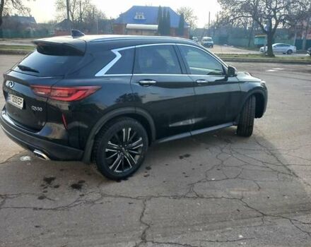 Чорний Інфініті QX50, об'ємом двигуна 2 л та пробігом 7 тис. км за 38000 $, фото 6 на Automoto.ua