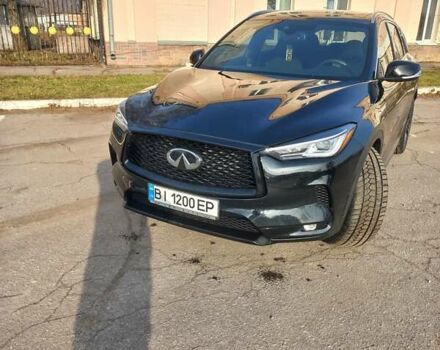 Чорний Інфініті QX50, об'ємом двигуна 2 л та пробігом 7 тис. км за 38000 $, фото 2 на Automoto.ua