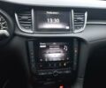 Чорний Інфініті QX50, об'ємом двигуна 2 л та пробігом 7 тис. км за 34800 $, фото 13 на Automoto.ua