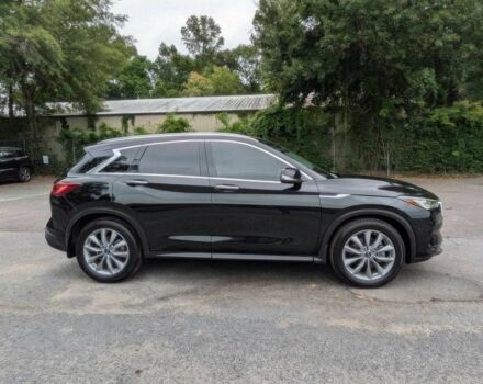 Черный Инфинити QX50, объемом двигателя 2 л и пробегом 25 тыс. км за 16000 $, фото 6 на Automoto.ua