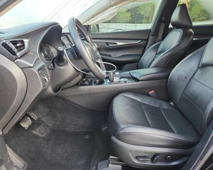 Черный Инфинити QX50, объемом двигателя 2 л и пробегом 46 тыс. км за 19100 $, фото 6 на Automoto.ua