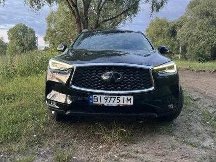 Чорний Інфініті QX50, об'ємом двигуна 2 л та пробігом 165 тис. км за 21500 $, фото 1 на Automoto.ua