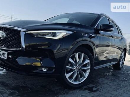 Чорний Інфініті QX50, об'ємом двигуна 2 л та пробігом 75 тис. км за 28500 $, фото 1 на Automoto.ua