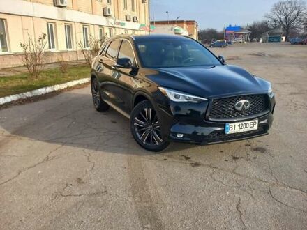 Чорний Інфініті QX50, об'ємом двигуна 2 л та пробігом 7 тис. км за 38000 $, фото 1 на Automoto.ua