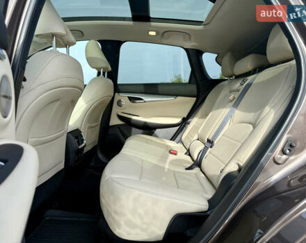 Коричневый Инфинити QX50, объемом двигателя 1.99 л и пробегом 133 тыс. км за 21500 $, фото 13 на Automoto.ua