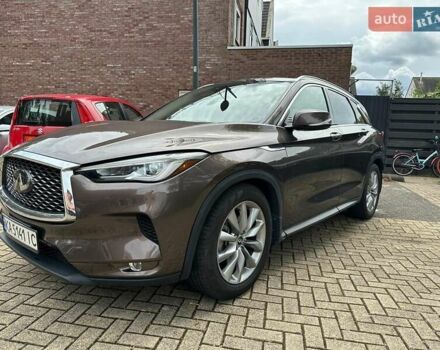 Коричневый Инфинити QX50, объемом двигателя 2 л и пробегом 92 тыс. км за 28000 $, фото 6 на Automoto.ua
