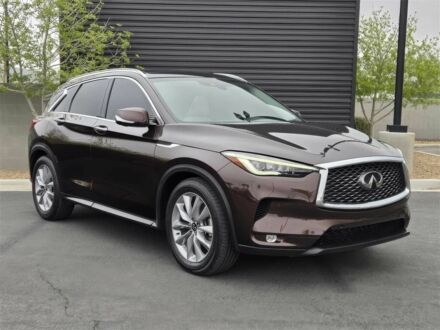 Инфинити QX50 2020 в Виннице на Automoto.ua Коричневый Инфинити QX50, объемом двигателя 2 л и пробегом 50 тыс. км за 15800 $, фото 1 на Automoto.ua