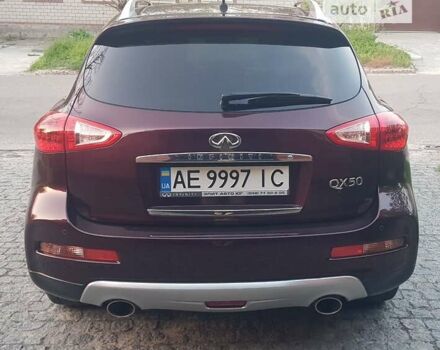 Червоний Інфініті QX50, об'ємом двигуна 2.5 л та пробігом 35 тис. км за 21000 $, фото 3 на Automoto.ua